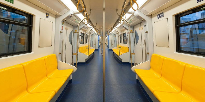 The best way to reach these adventure parks in Mayur Vihar is via Delhi Metro.