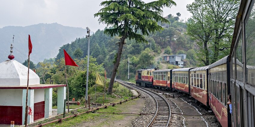 Naldehra is a hill station near Kasauli that has a calm and serene ambience