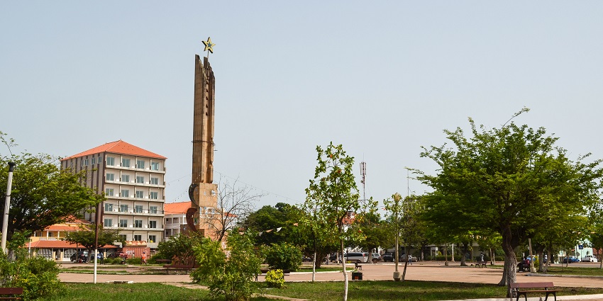 Bissau offers quiet streets, heritage buildings, and traditional Rajasthani architecture.