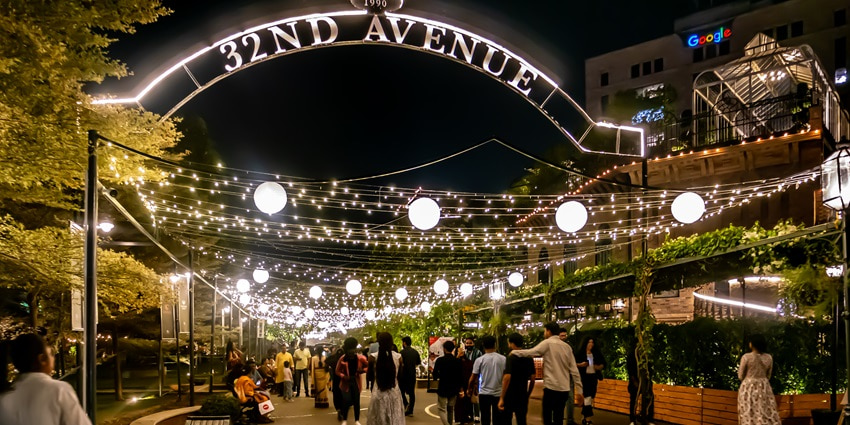 32nd Avenue is one of the best site for fun and exploration of games, activities and food.