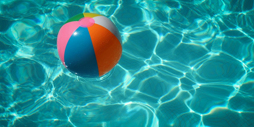 Choose to visit the Splash The Water Park New Delhi during weekdays to avoid crowds.