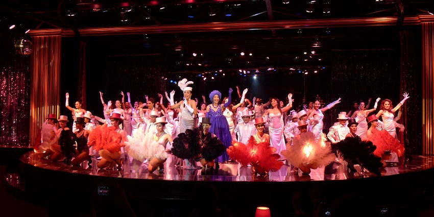 One of the best ways to enjoy the Pattaya nightlife for couples is by watching a cabaret show