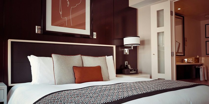 Choose from a bevy of accommodation options available near the thrilling attraction.