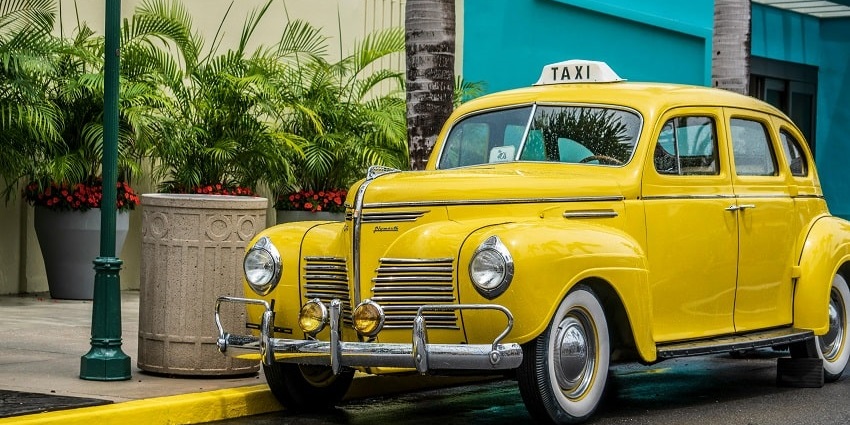 One of the best ways to get to the sacred attraction is via hiring a taxi from the centre.