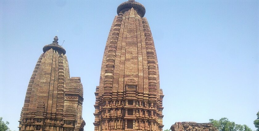 The beautiful Amarkantak temple complex in Madhya Pradesh, India, surrounded by nature.