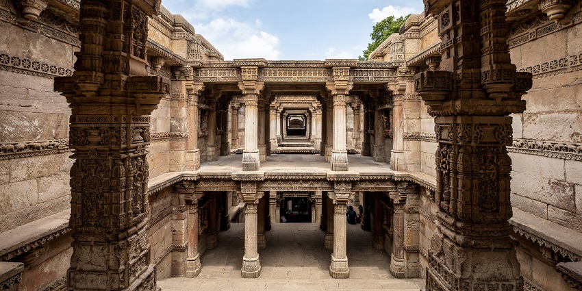 Intricately carved pillars at Adalaj Stepwell which was built just few kilometers away in Gandhinagar