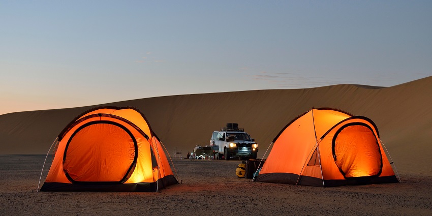 Adventure Desert Camp features Rajasthani entertainment and authentic cuisine