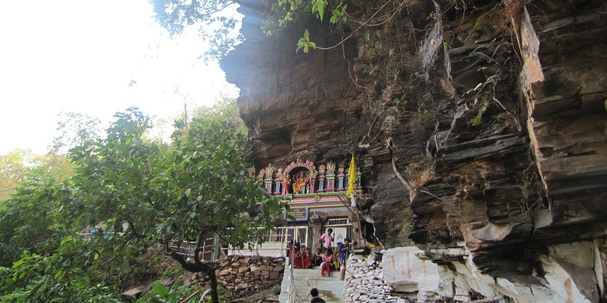 This temple offers the ideal spiritual retreat in nature's embrace for all devotees