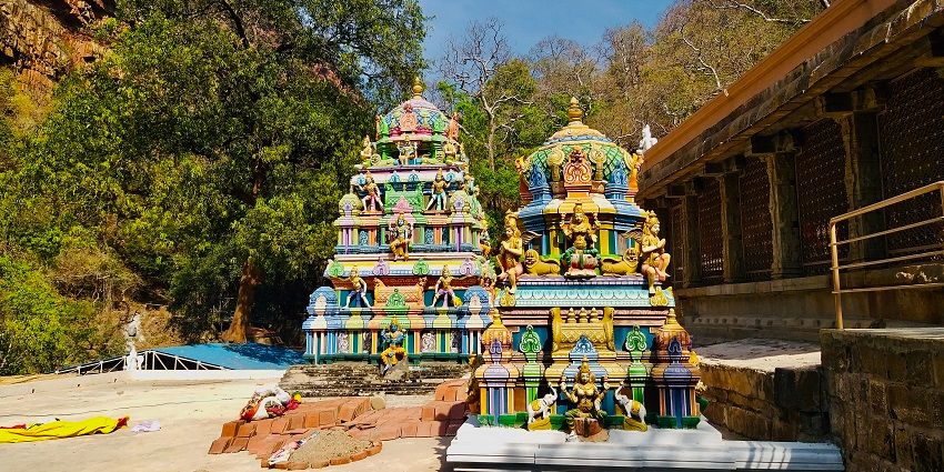 A colourful temple in Ahobilam, one of the spiritual places to visit near Kadapa.