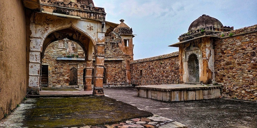 An inside view of the mesmerising Ajeetgarh, a famous tourist hotspot in the region.