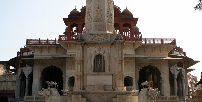 Snapshot of the beautiful Jain temple which is one of the best of Ajmer Museums