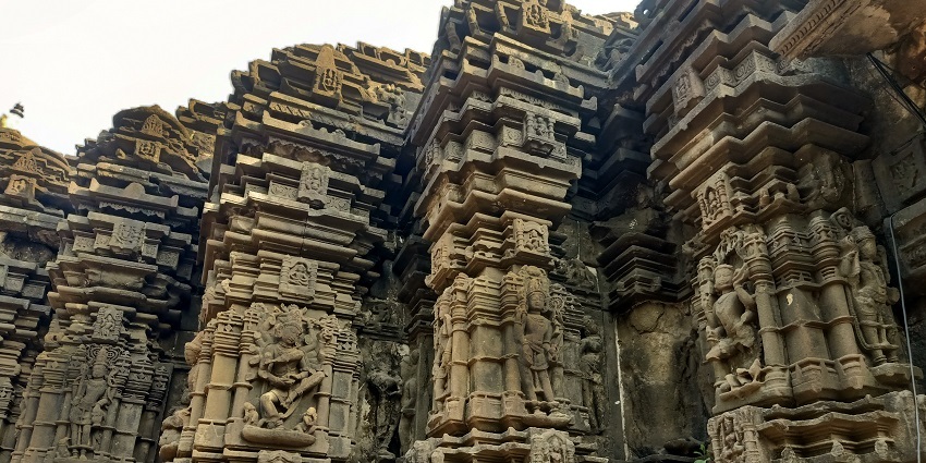 Shiv Temple is among the best places to visit in Ambernath for all the spiritual souls.