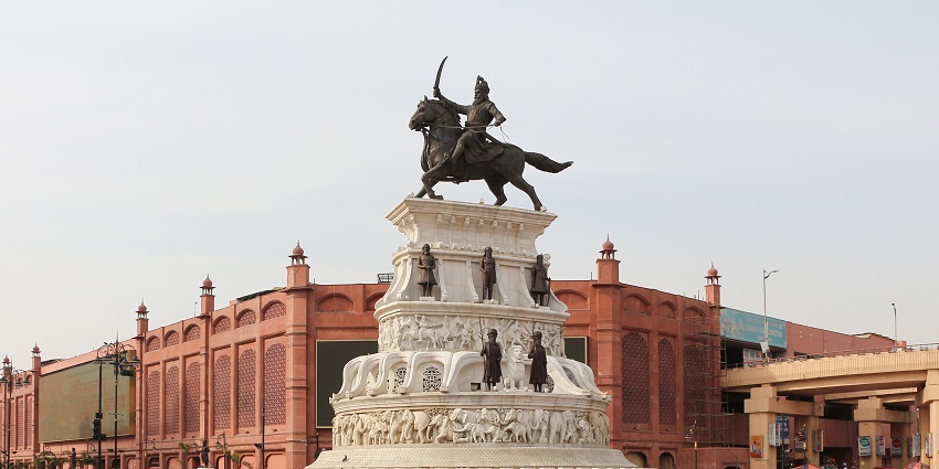 Maharaja Ranjit Singh at Heritage Walk, one of the top places to visit in Amritsar.