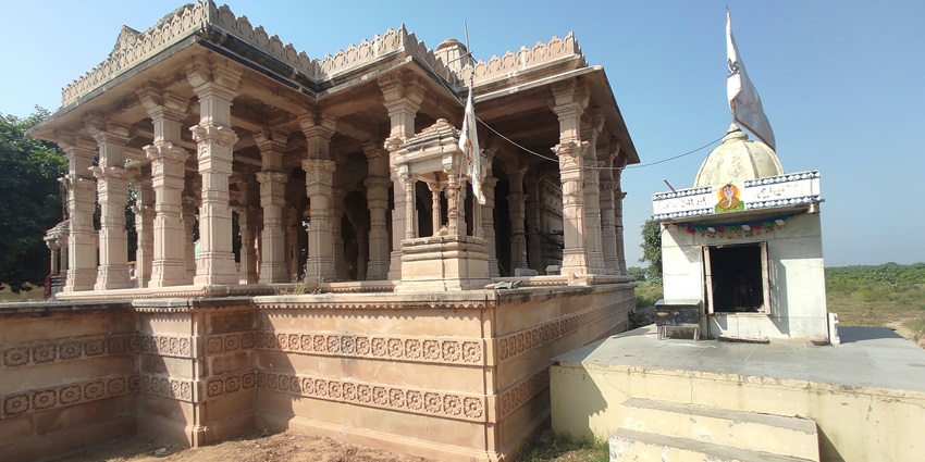 Ancient Temples of Kalachuri Group, rich in history with magnificent architecture.