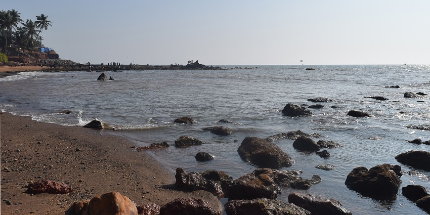 Snapshot of the Anjuna Beach and its beautiful sea Shore clouded by sand and stones