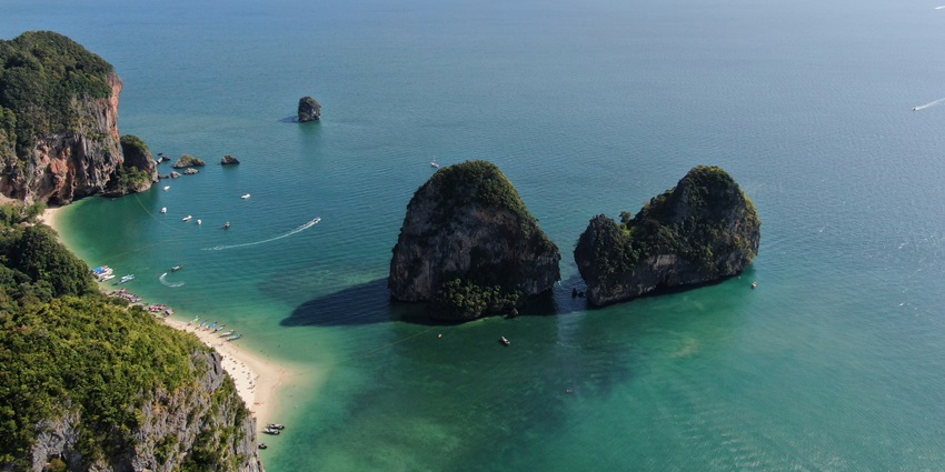 Ao Nang Islands is one of the best places to experience Scuba Diving in Krabi for all.