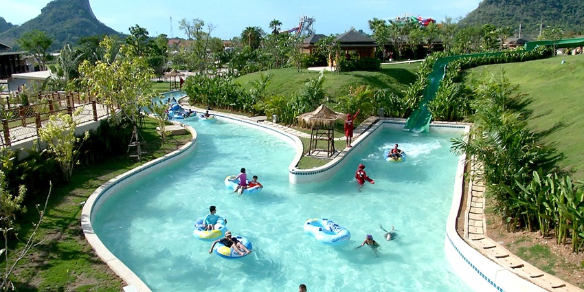 The water park offers lazy river.