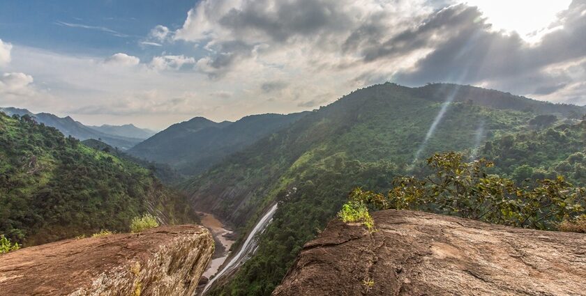 Araku Valley offers a serene and relaxing escape into the laps of nature for tourists who crave for the same.