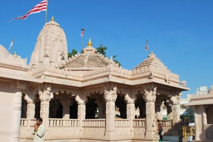 A breathtaking view of a temple in Gujarat with stunning architecture during the daytime.