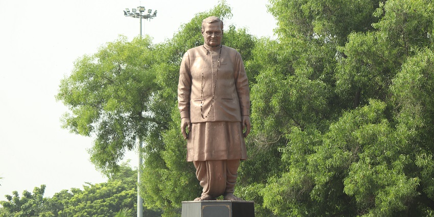 Atal Park is among the must-see places to visit in Karnal for the statue at its centre.