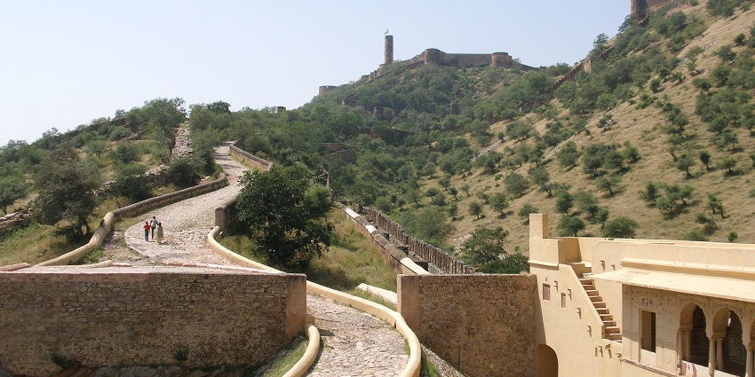 Banaganapalli Fort looks as scenic as ever from the backside as well with a spectacular backdrop.
