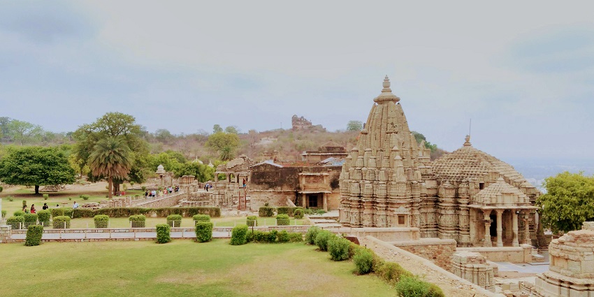 Scenic view of Badnore Fort, a historic structure near Chittorgarh, part of Bhilwara forts.