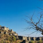 A scenic landscape of Bagru Fort justifying its serene location amidst the majestic peaks.