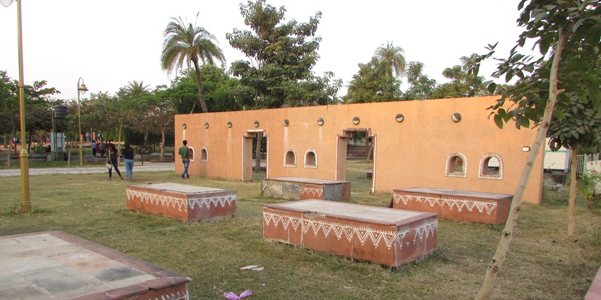Scenic image of the beautiful rajasthani village amidst the tranquil environment of Desert