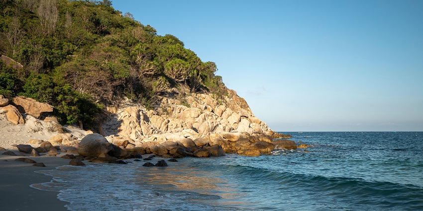 Bai Chong Beach offers a variety of activities like sunbathing, swimming, and enjoying a quiet retreat.