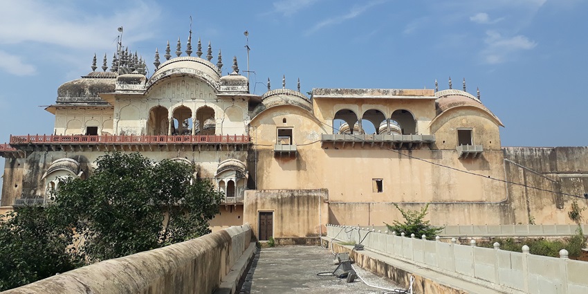 Panoramic view of Alwar Fort (Bala Quila), a popular destination in Alwar Museum.