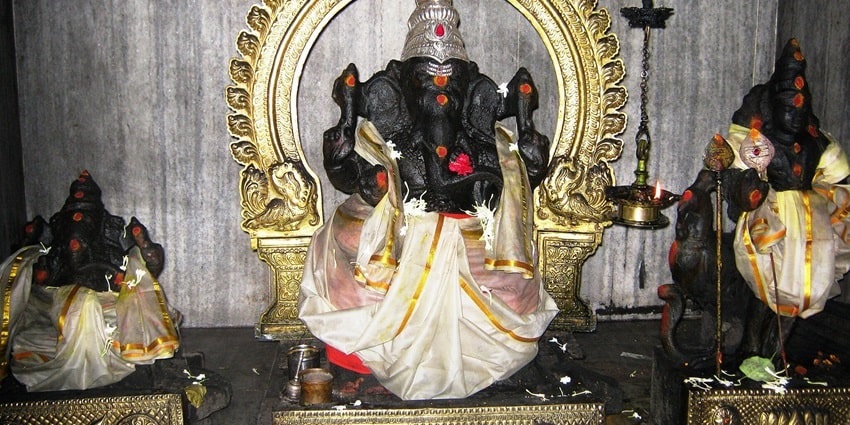 Offer prayers at the sacred Balamurugan Temple which is located in Ratnagiri in Vellore.