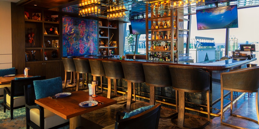 Bamboo Beats Udaipur has an energetic vibe and a spacious dance floor