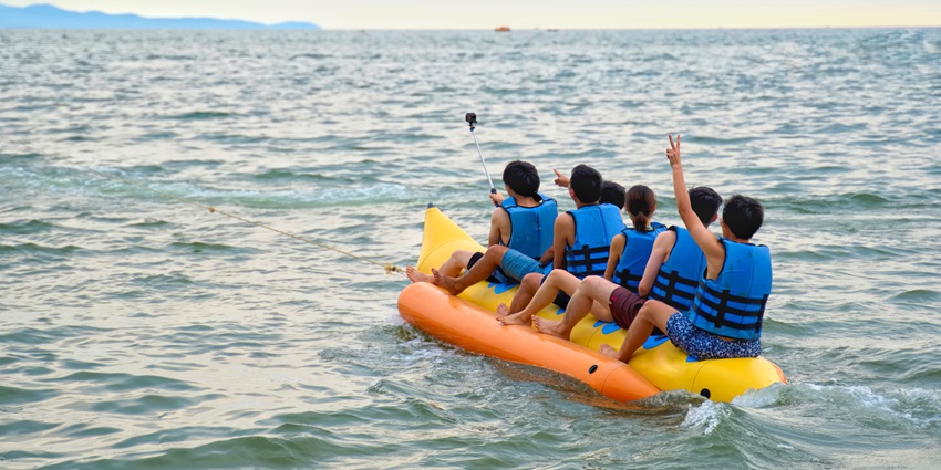 The banana boat ride is a perfect Anjuna Beach water sports to partake in the region.