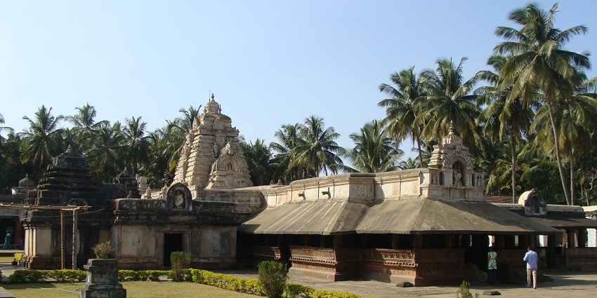 Banavasi is an ancient town with a rich cultural heritage and ancient temples to explore. 