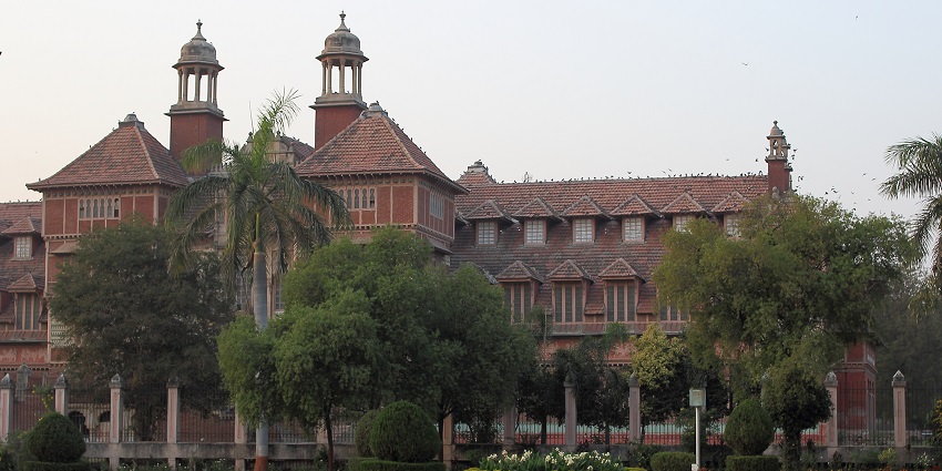 View of Baroda Museum from Sayaji Garden with a collection of sculptures and textiles