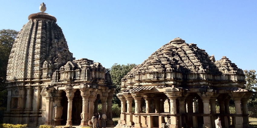 An image of Baroli Temples as it’s one of the tourist attractions near Bhainsrorgarh Wildlife Sanctuary.