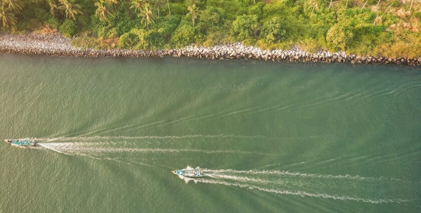 Beaches near Coorg feature a placid expanse of gushing water with delicate waves.