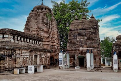 Explore the beautiful premises of the temples in Kadapa and experience the optimistic aura.