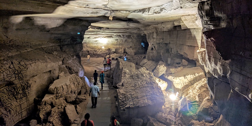 Belum Caves feature stunning stalactites and stalagmites, as well as unique formations like the "Musical Chamber" and "Thousand Hoods."