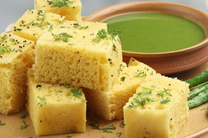 Image of Dhokla, discover the best food in Gandhinagar, from Gujarati thalis to street food