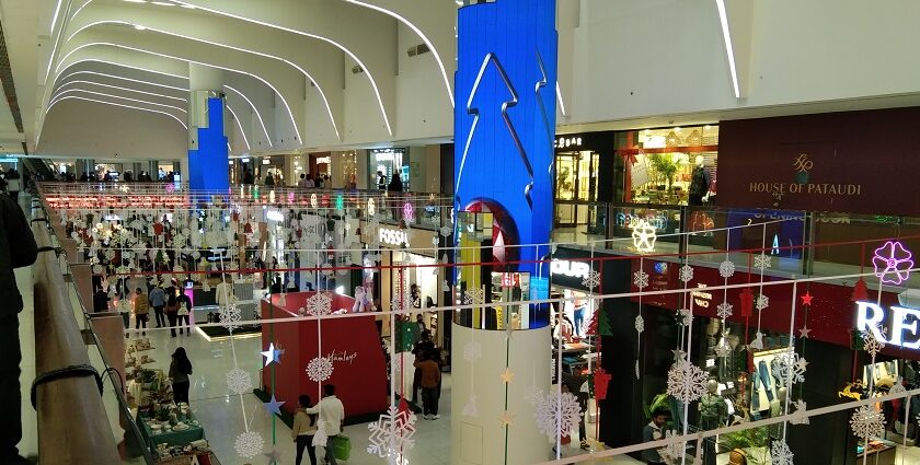 Snapshot from the Avenue Mall interior which is one of the best shopping mall in new Delhi