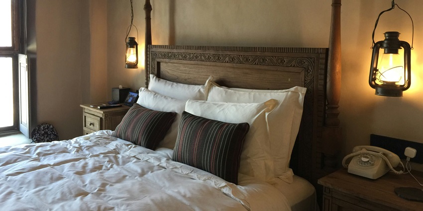Stay at a hotel or lodging in Indore which has easy access to the Annapurna Temple