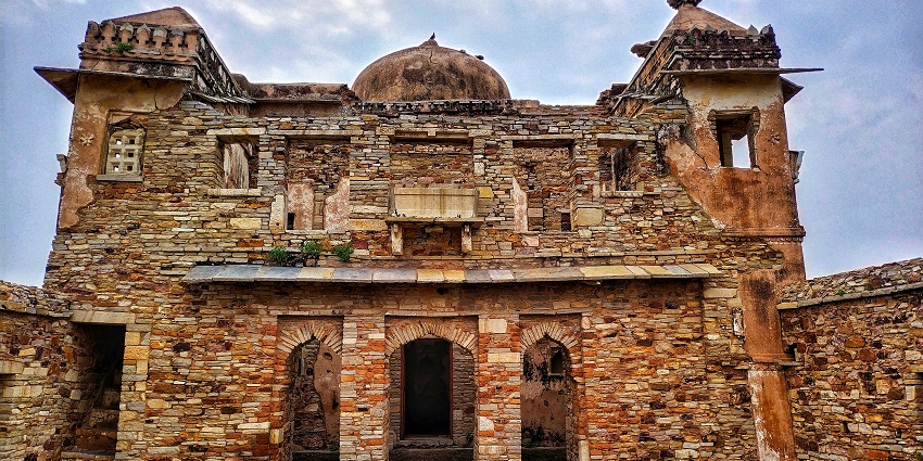 The best time to visit Rajasthan is from October and March when the weather is cool.