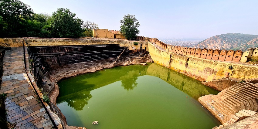 The best time to visit Nahargarh Fort, Jaipur makes for a perfect historical retreat.