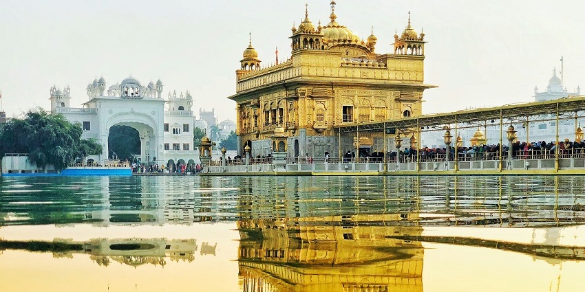 Panoramic image of the beautiful Golden temple Gurudwara in Amritsar, Punjab