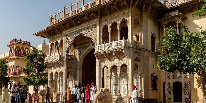 The best time to visit Churu Fort Rajasthan is during the winter season when the weather is cool