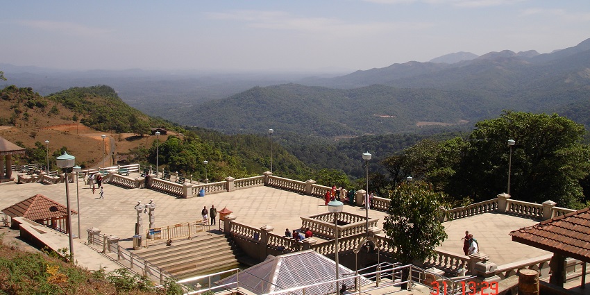 The best time to visit Alarnath Temple is during the winter season for a great trip.