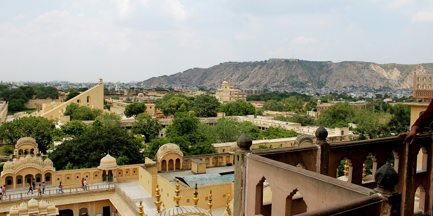An image of Jaipur offering its cultural riches near the stunning Achrol Fort in Achalgarh.