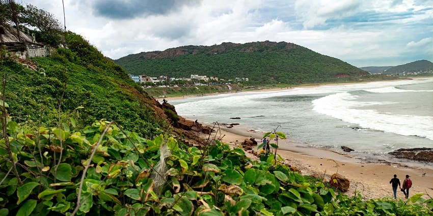 The Tenneti Park Beach, a place to visit in Andhra Pradesh the ideal time of the year.