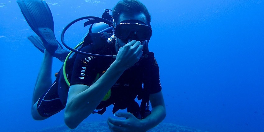 Best time for scuba diving in Maldives is from January to April as the weather is pleasant.